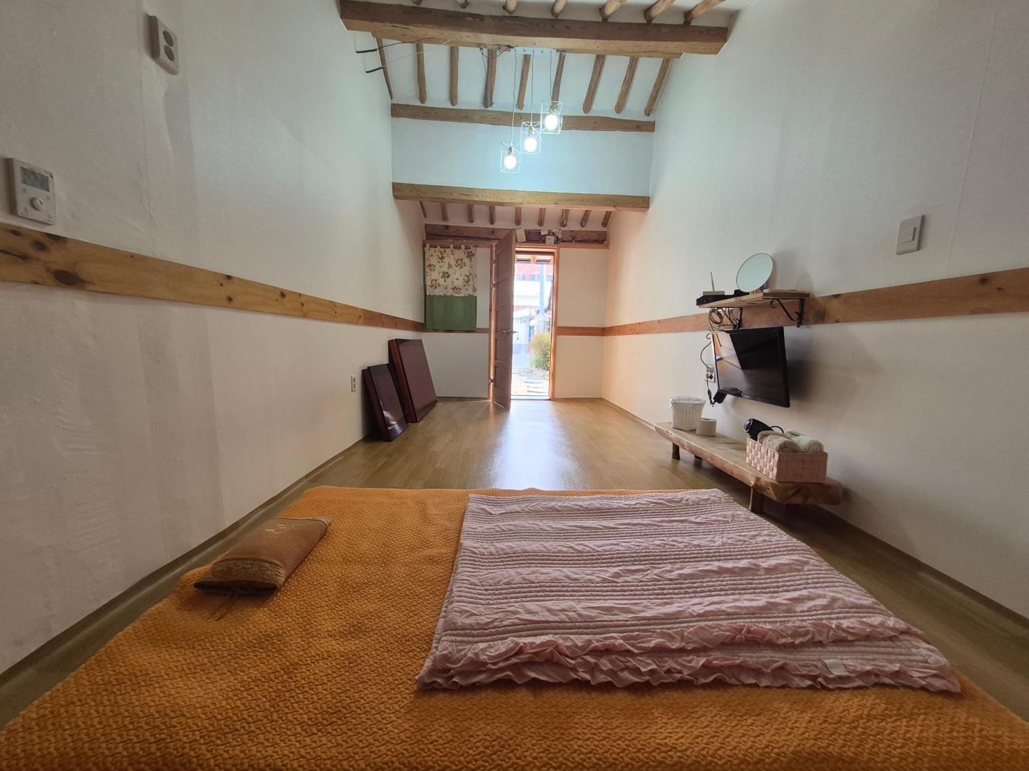 Jeonju Tosarang Guesthouse Quarto foto